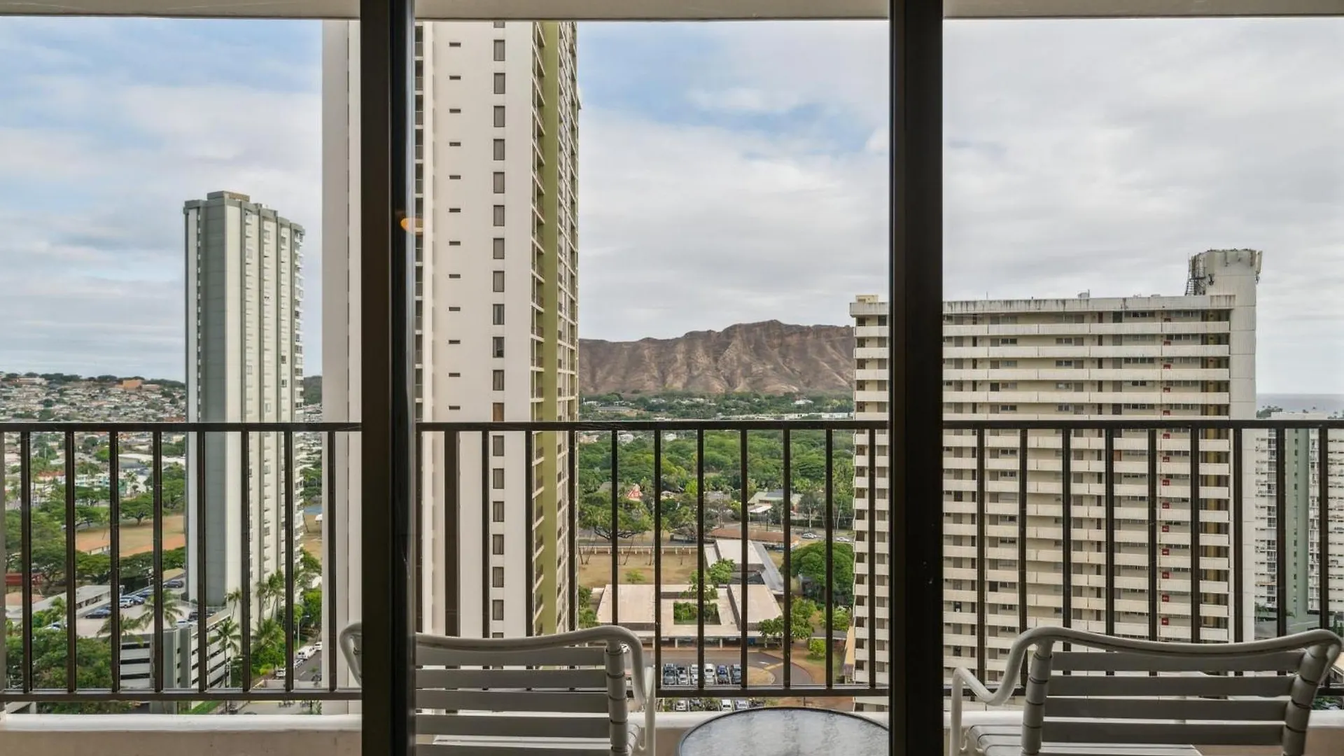 Apartamento 23Rd Floor Waikiki Banyan Condo - Only One Block From Beach! Condo Honolulu Estados Unidos